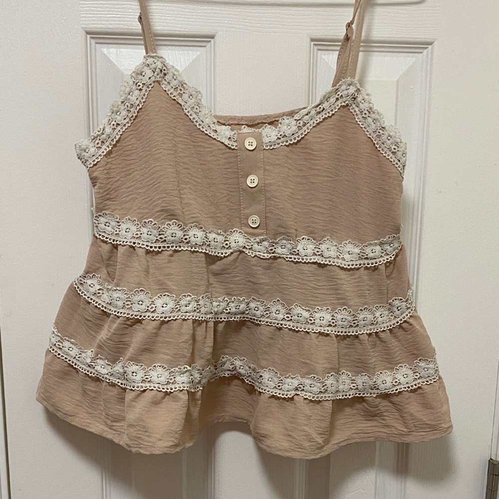 ROMWE Beige Lace Trim Camisole
